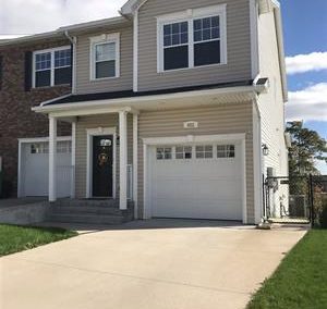 *** SOLD *** 652 Cowie Hill Dr, Halifax