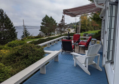 132FoxPointFrontRd_deck2