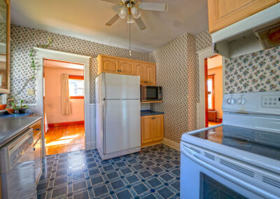 kitchen (2)